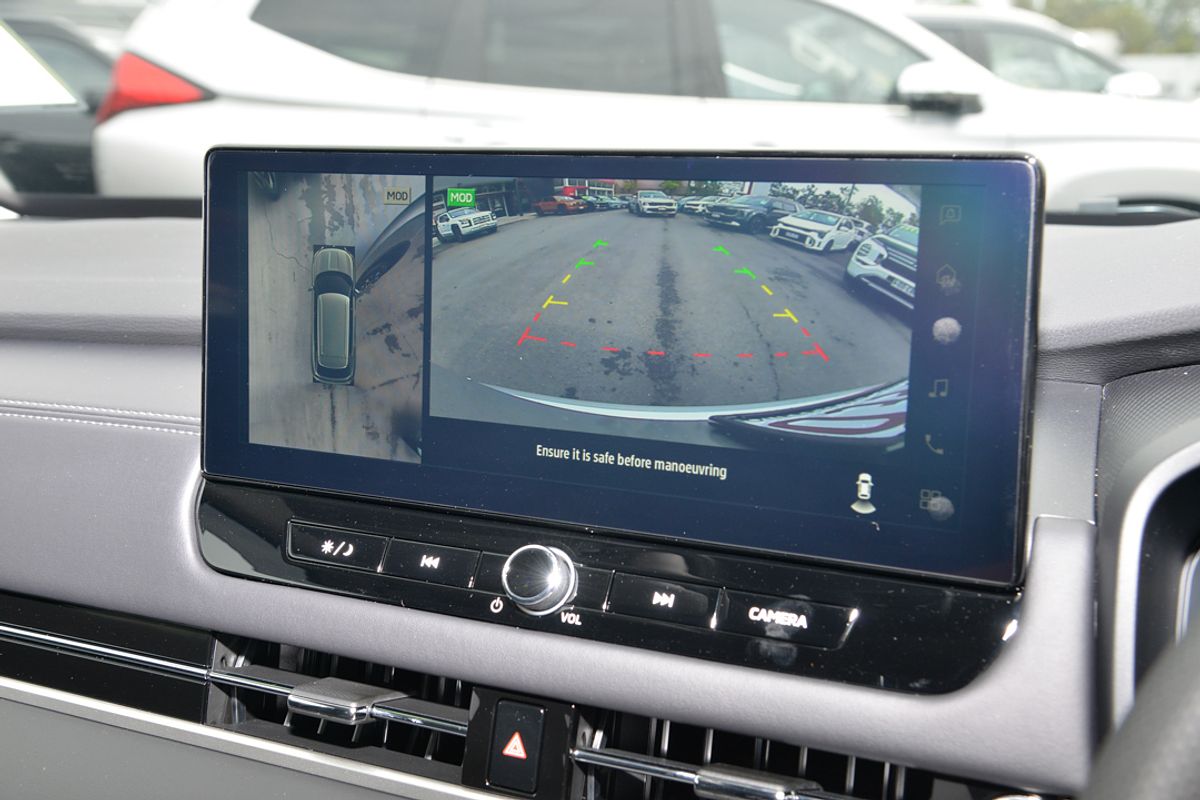 2025 Mitsubishi Outlander LS ZM