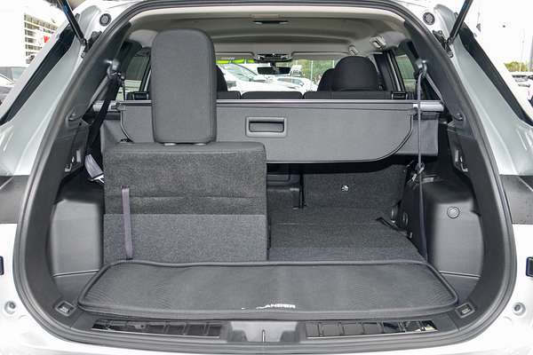 2025 Mitsubishi Outlander LS ZM