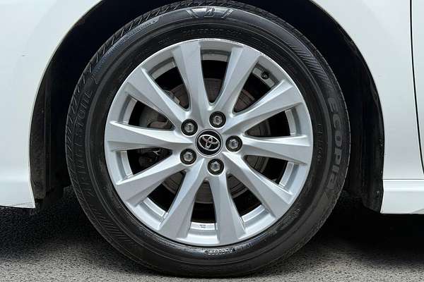 2018 Toyota Camry Ascent ASV70R