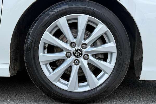 2018 Toyota Camry Ascent ASV70R