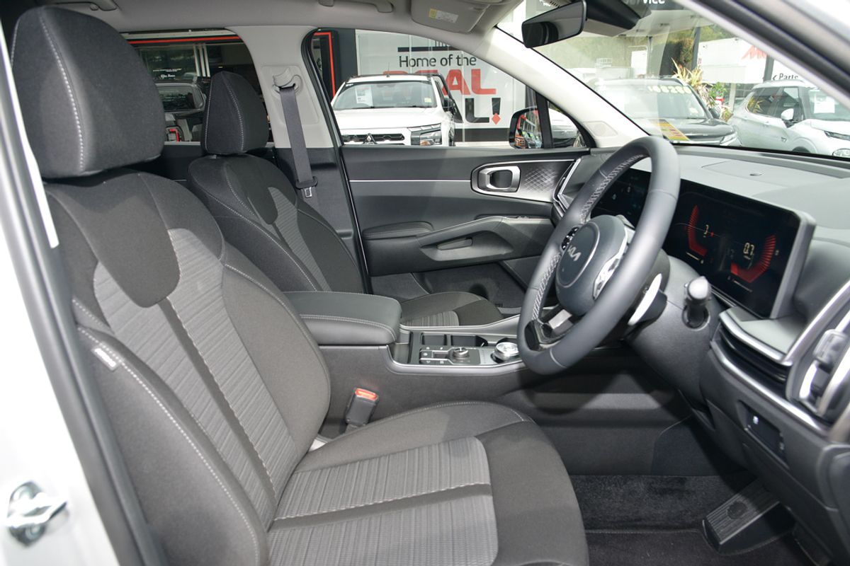 2025 Kia Sorento Sport MQ4 PE