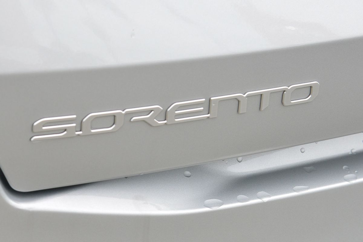 2025 Kia Sorento Sport MQ4 PE