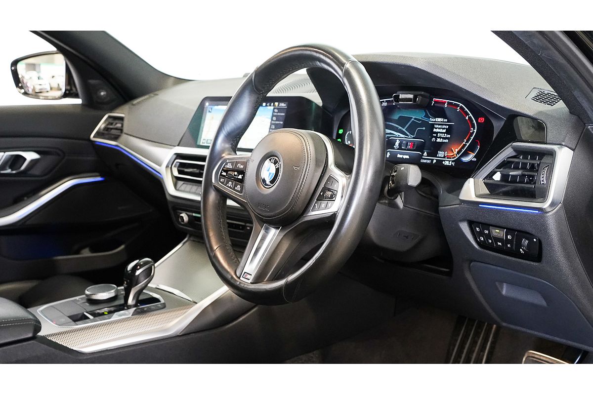 2019 BMW 3 Series 330i M Sport G20