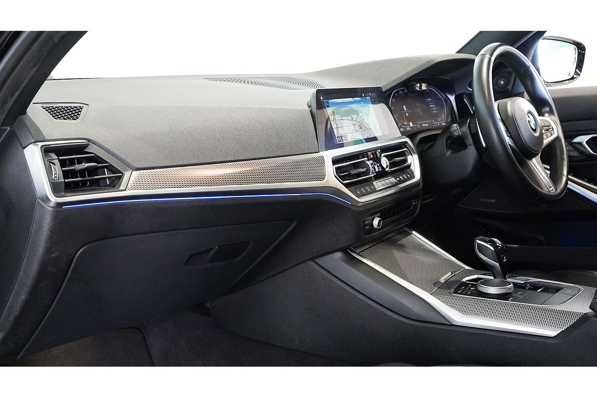 2019 BMW 3 Series 330i M Sport G20