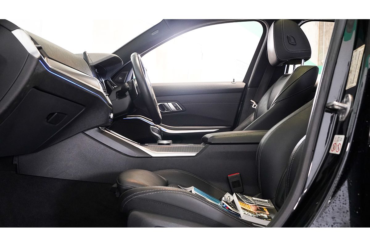 2019 BMW 3 Series 330i M Sport G20