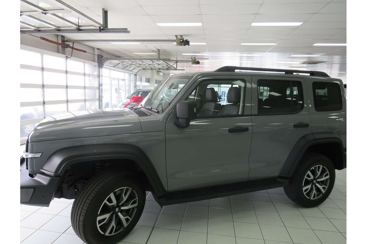 2025 GWM Tank 300 Ultra Hybrid P01