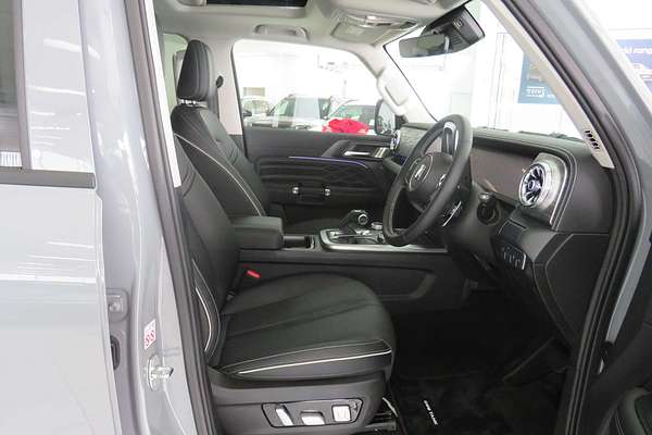 2025 GWM Tank 300 Ultra Hybrid P01