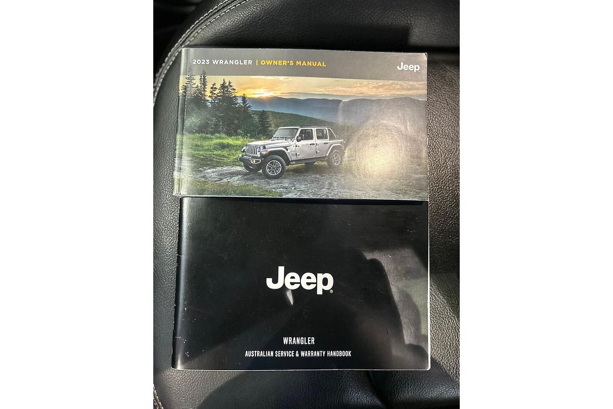 2023 Jeep Wrangler Unlimited Overland JL