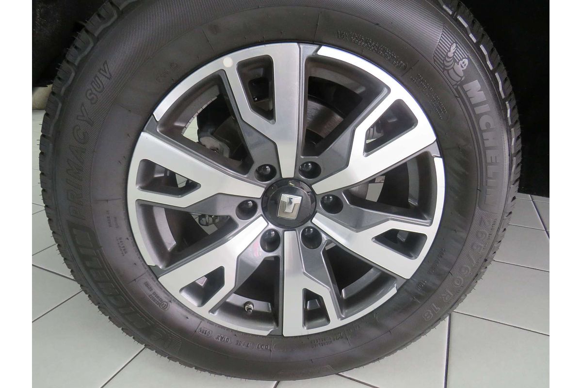 2025 GWM Tank 300 Ultra Hybrid P01