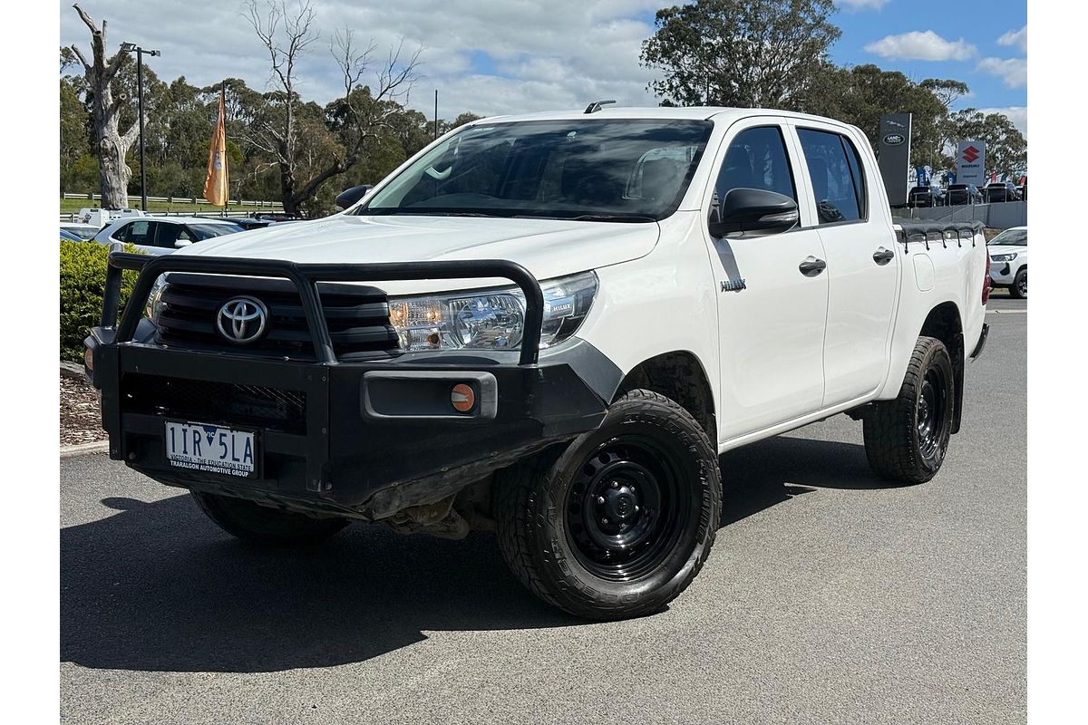 2016 Toyota Hilux Workmate GUN125R 4X4