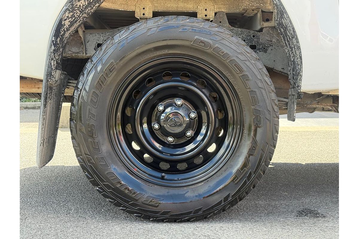 2016 Toyota Hilux Workmate GUN125R 4X4