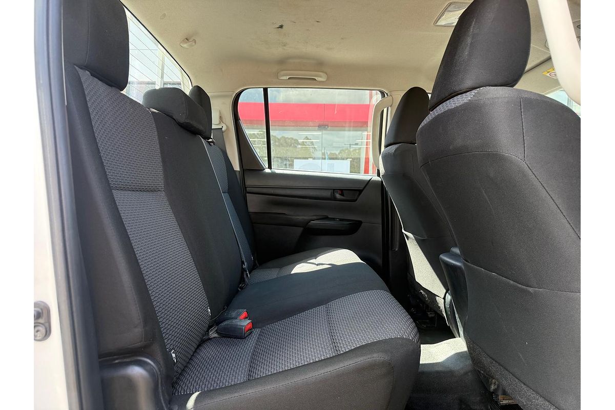 2016 Toyota Hilux Workmate GUN125R 4X4