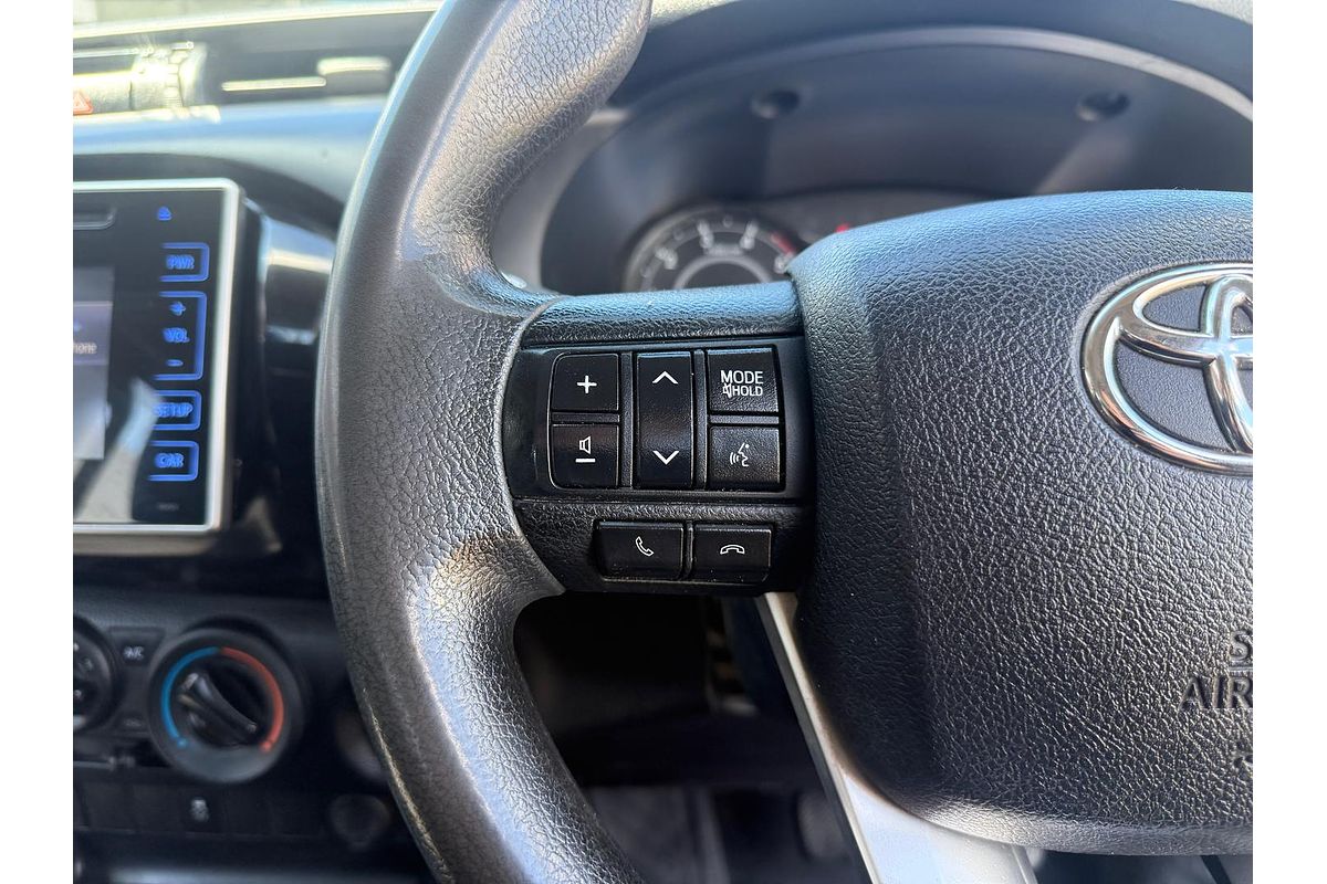 2016 Toyota Hilux Workmate GUN125R 4X4