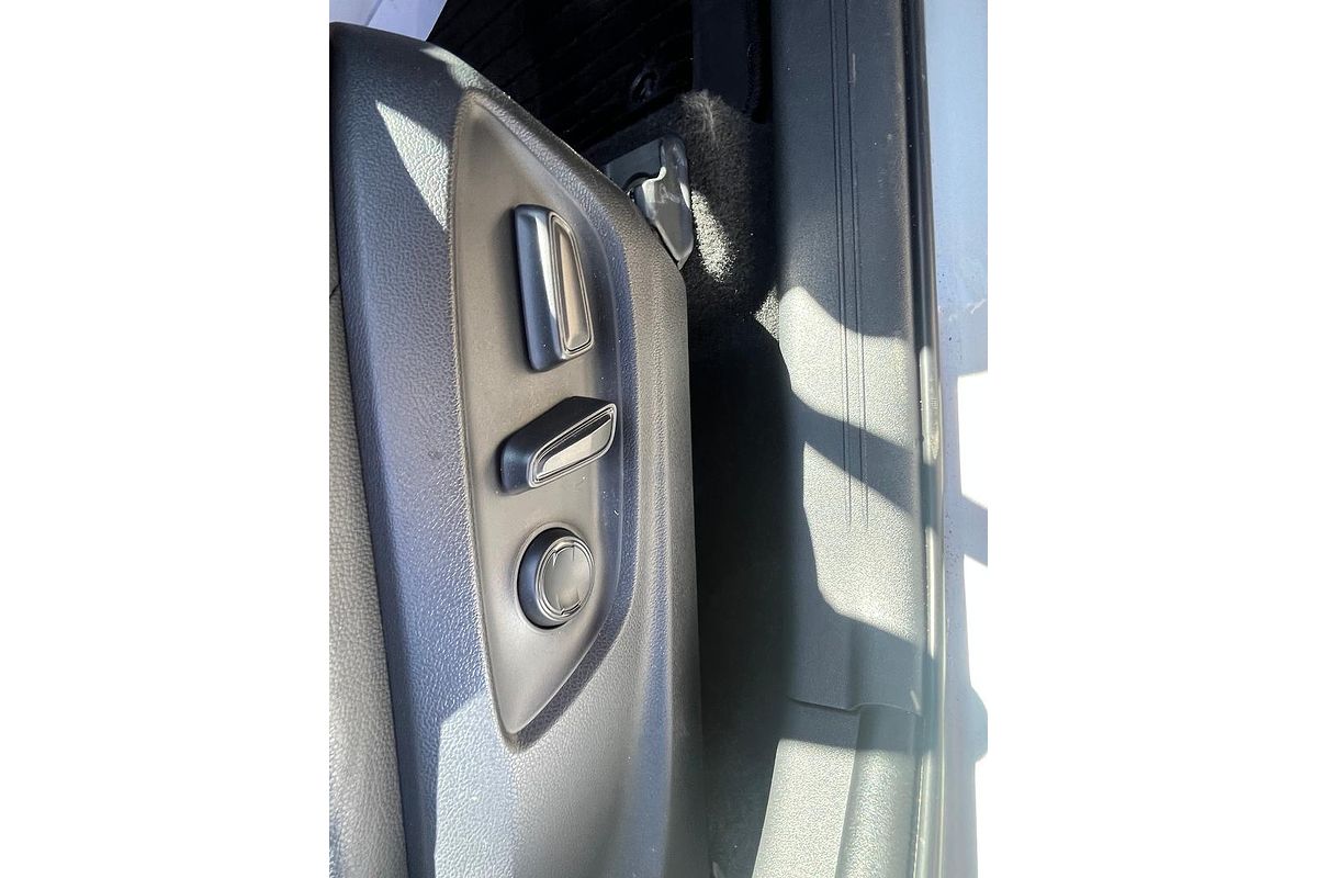 2024 Toyota bZ4X XEAM10R