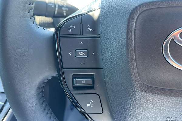 2024 Toyota bZ4X XEAM10R