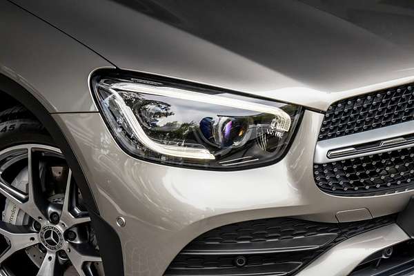 2020 Mercedes-Benz GLC-Class GLC300
