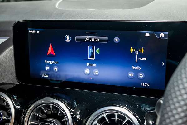 2025 Mercedes-Benz GLA-Class GLA200 H247