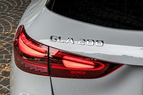 2025 Mercedes-Benz GLA-Class GLA200 H247