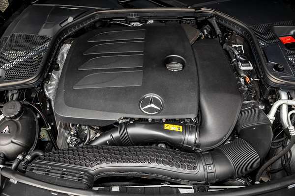 2020 Mercedes-Benz C-Class C200 C205