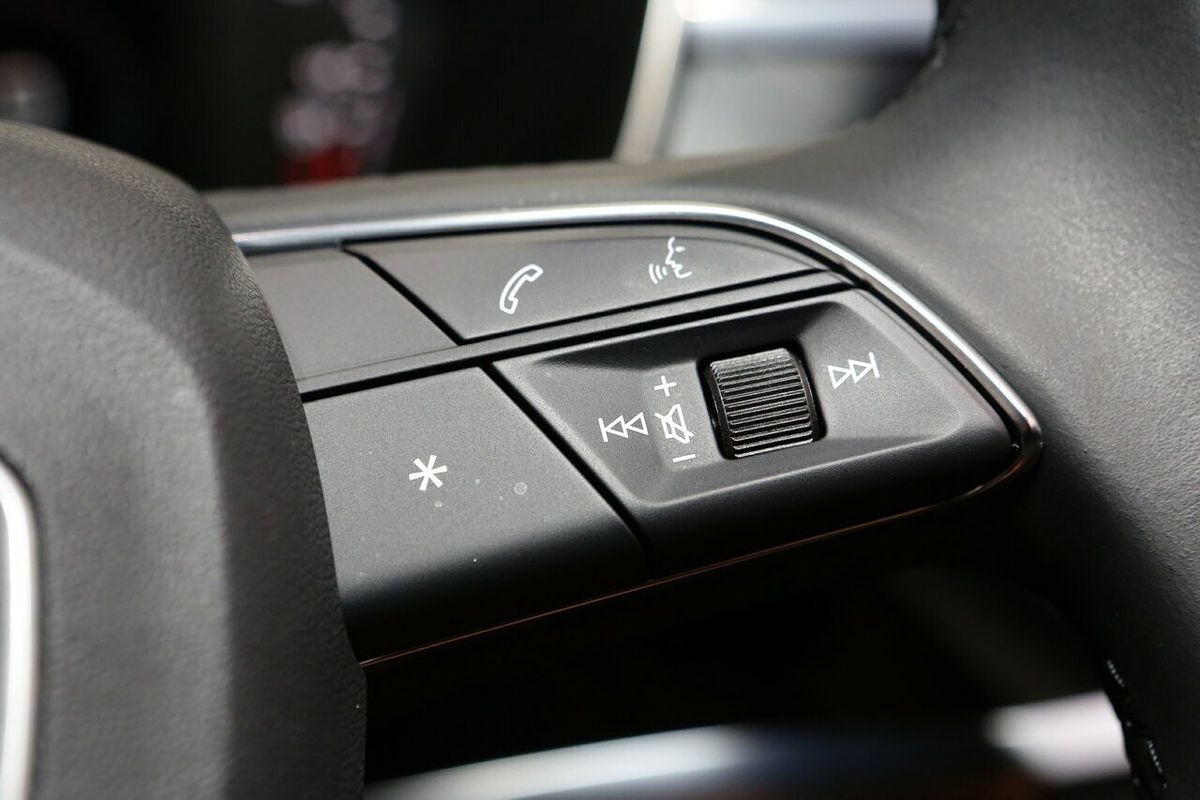 2024 Audi Q3 35 TFSI F3