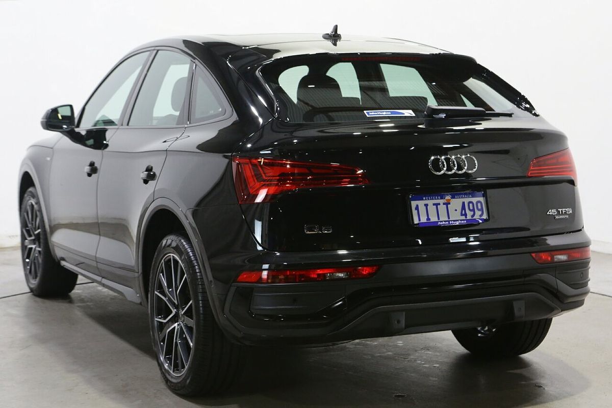 2022 Audi Q5 45 TFSI S line FY
