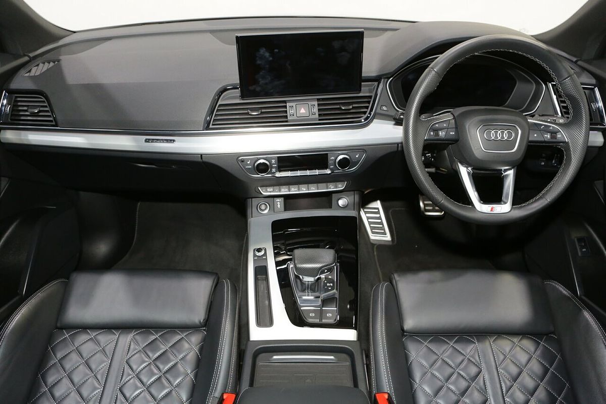 2022 Audi Q5 45 TFSI S line FY
