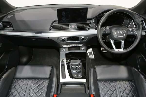 2022 Audi Q5 45 TFSI S line FY