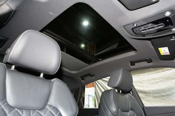 2022 Audi Q5 45 TFSI S line FY