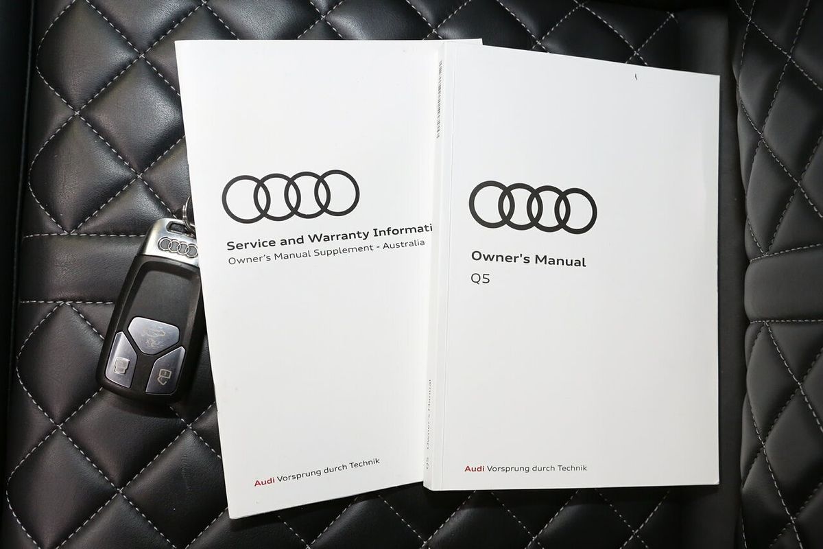 2022 Audi Q5 45 TFSI S line FY