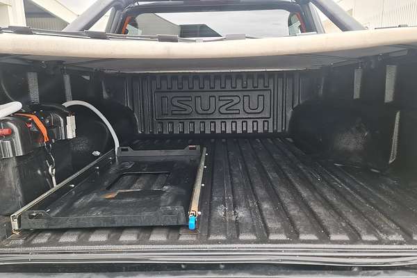 2017 Isuzu D-MAX LS-Terrain 4X4
