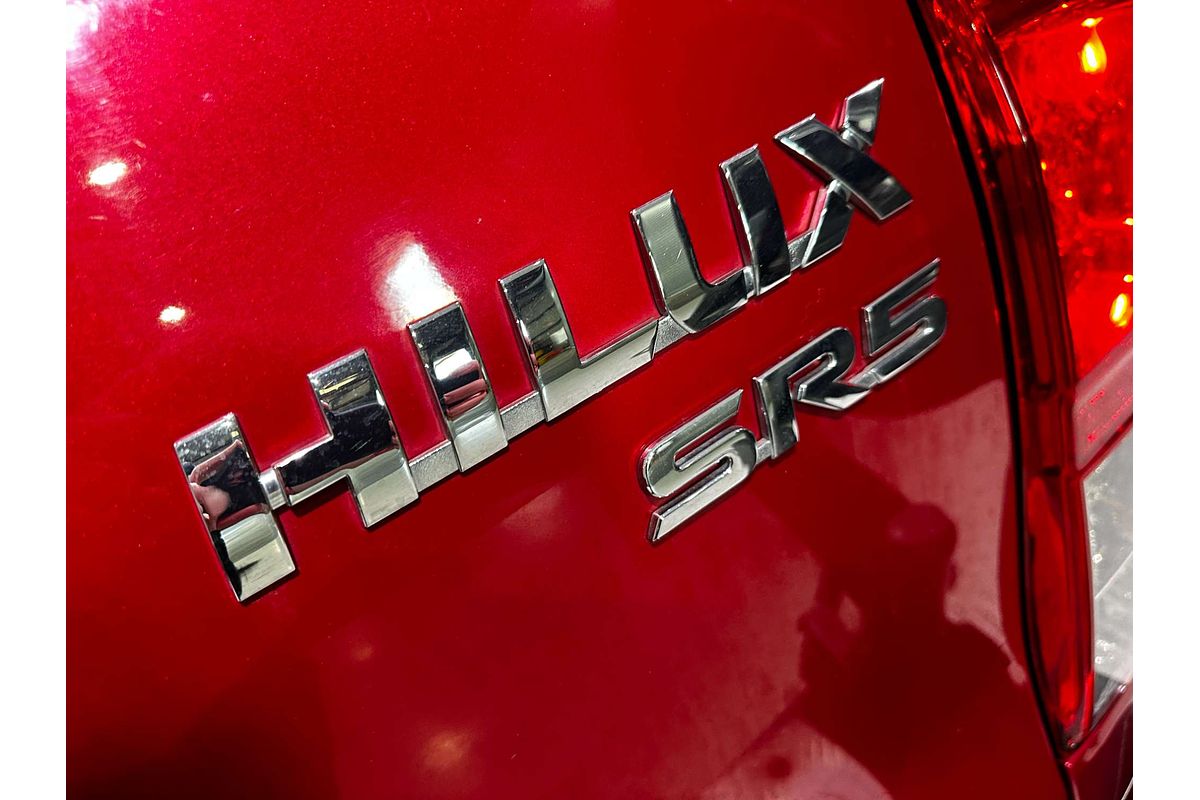 2017 Toyota Hilux SR5 GUN126R 4X4