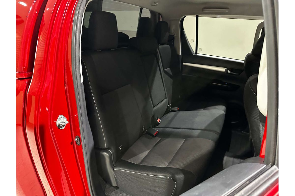 2017 Toyota Hilux SR5 GUN126R 4X4
