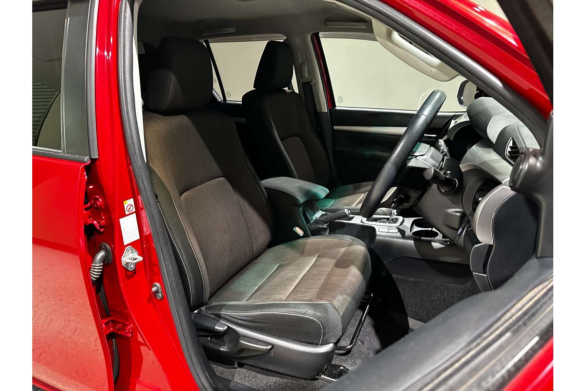 2017 Toyota Hilux SR5 GUN126R 4X4