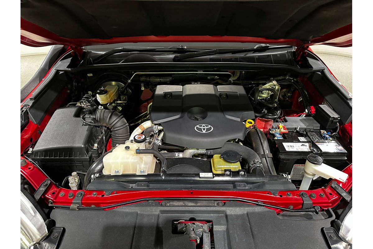 2017 Toyota Hilux SR5 GUN126R 4X4