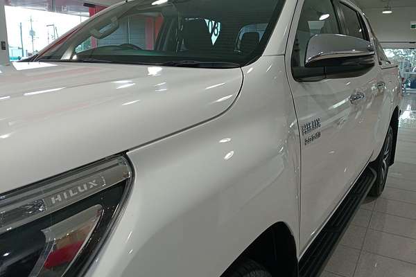 2020 Toyota Hilux SR5 GUN126R 4X4