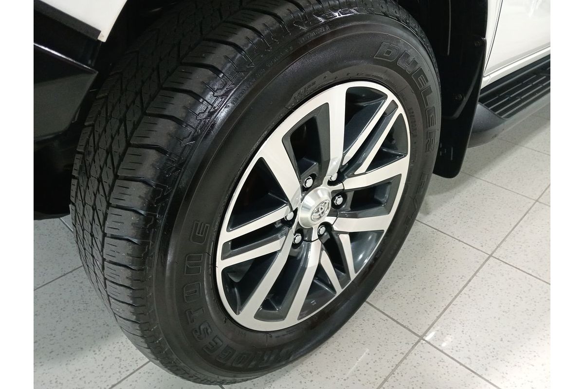 2020 Toyota Hilux SR5 GUN126R 4X4