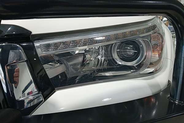 2020 Toyota Hilux SR5 GUN126R 4X4