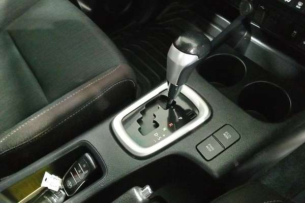 2020 Toyota Hilux SR5 GUN126R 4X4