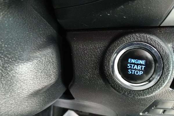 2020 Toyota Hilux SR5 GUN126R 4X4