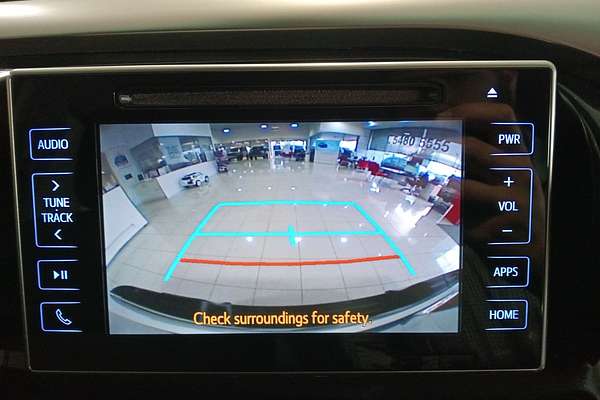 2020 Toyota Hilux SR5 GUN126R 4X4