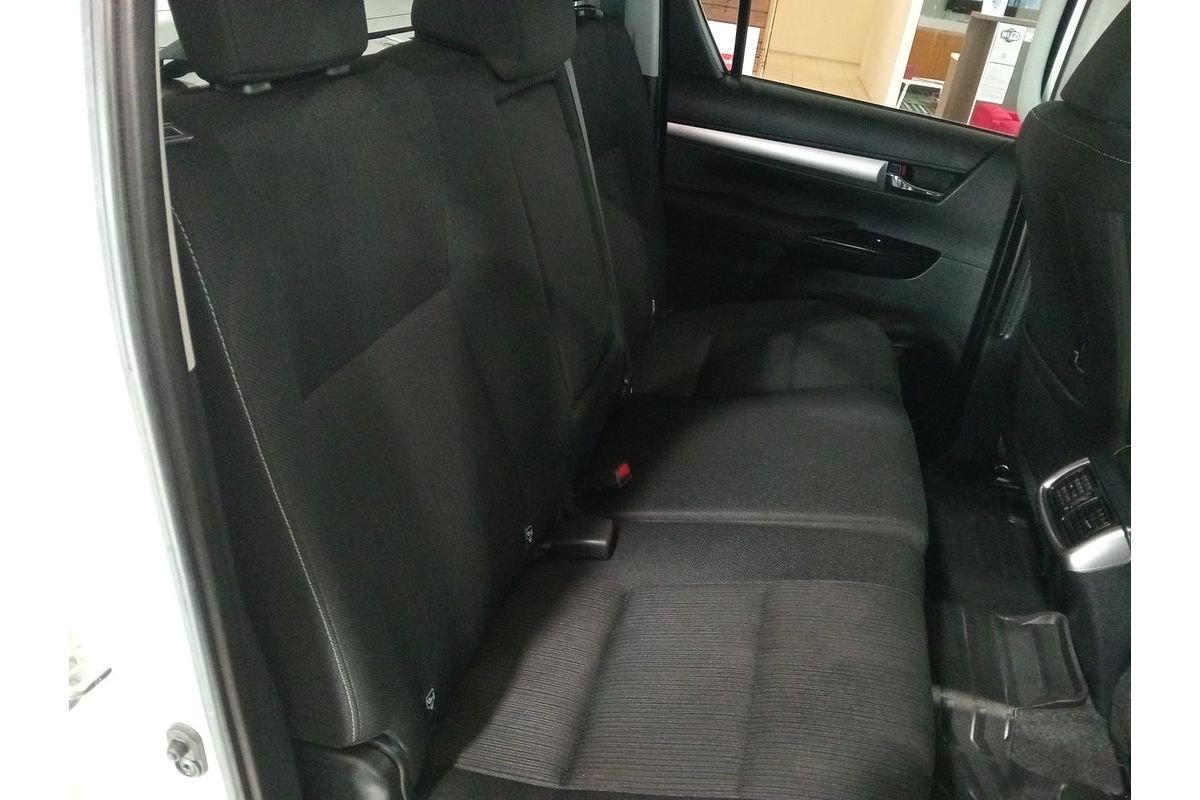 2020 Toyota Hilux SR5 GUN126R 4X4