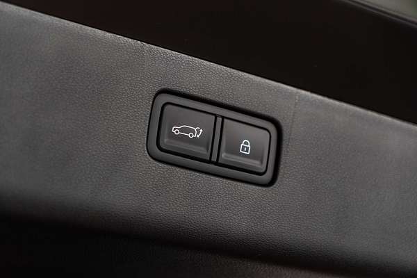 2025 Hyundai IONIQ 9