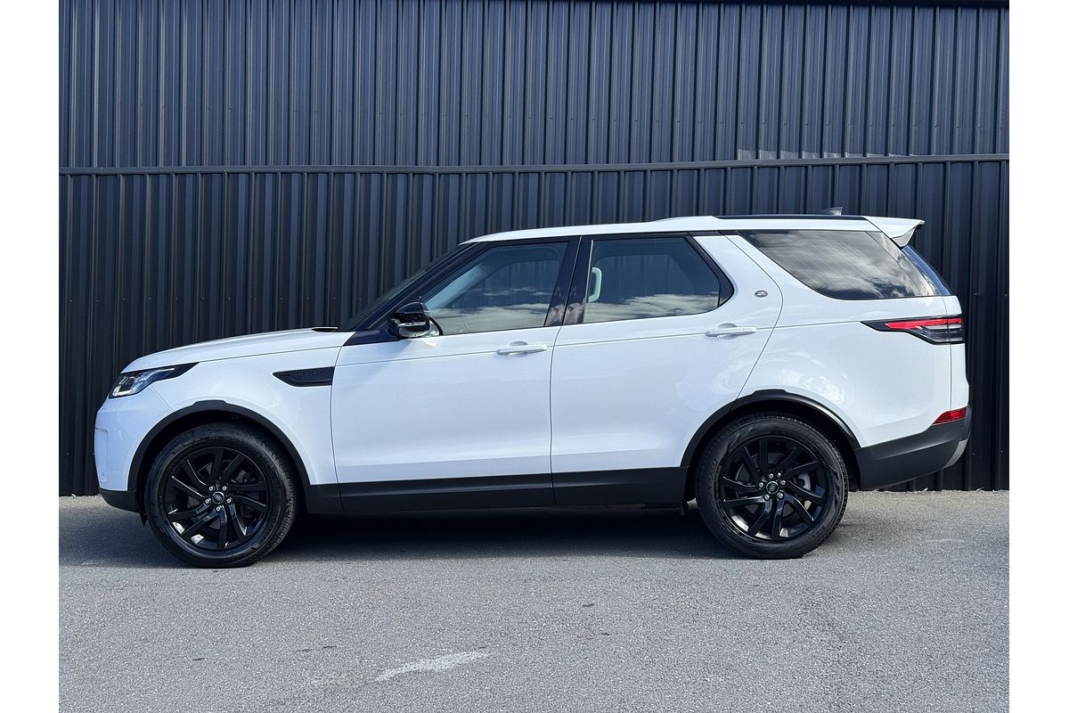 2017 Land Rover Discovery TD6 SE Series 5