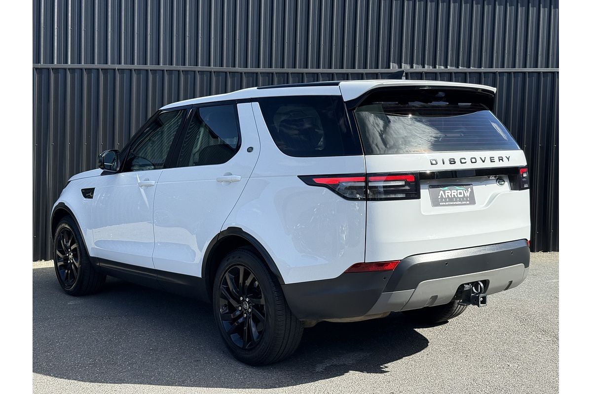 2017 Land Rover Discovery TD6 SE Series 5