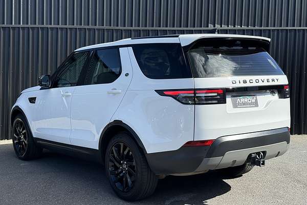 2017 Land Rover Discovery TD6 SE Series 5