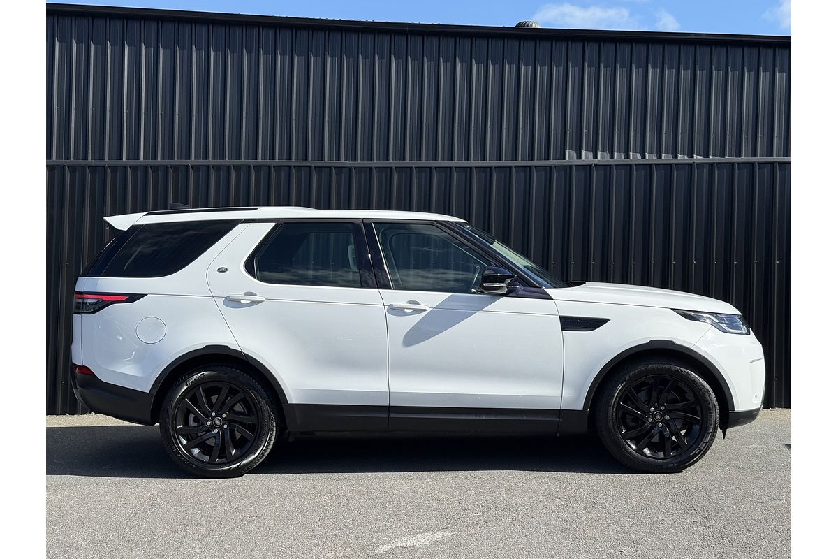 2017 Land Rover Discovery TD6 SE Series 5