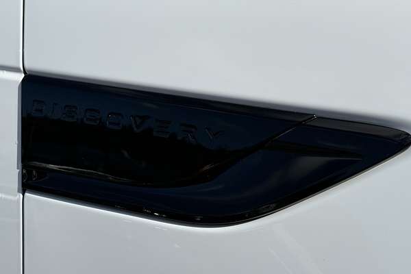 2017 Land Rover Discovery TD6 SE Series 5