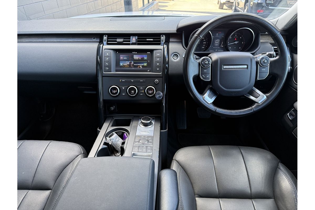 2017 Land Rover Discovery TD6 SE Series 5