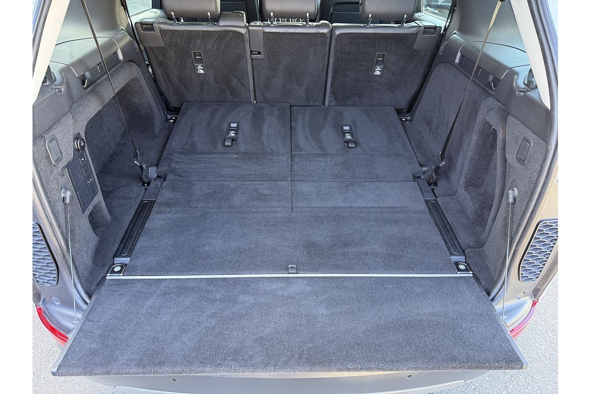2017 Land Rover Discovery TD6 SE Series 5
