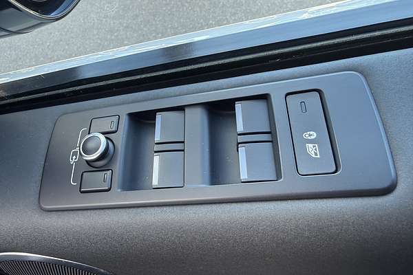 2017 Land Rover Discovery TD6 SE Series 5